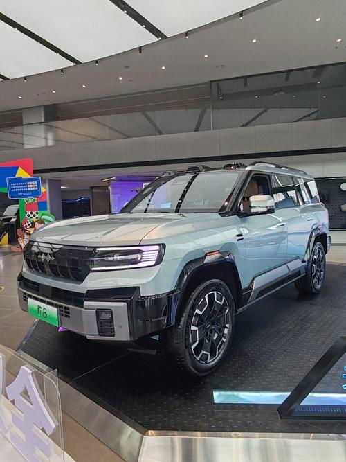 东莞306比亚迪方程豹硬派越野的爆款，英菲尼迪35周年与你共成长